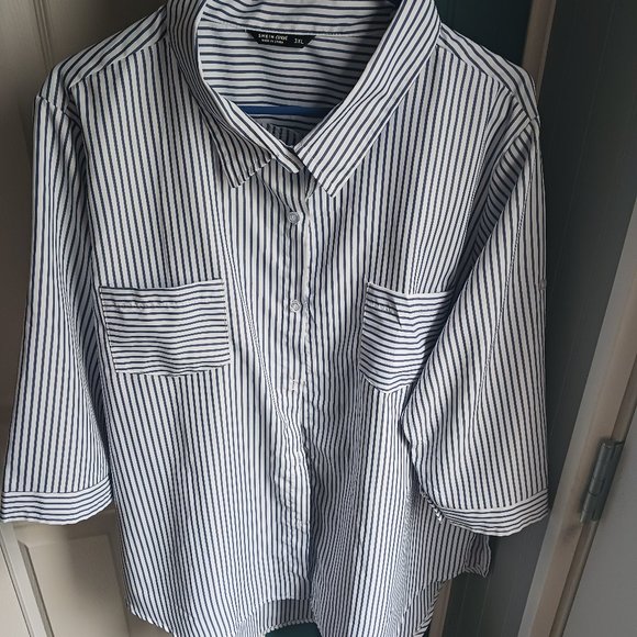 Striped Button Up with 3/4 Sleeves - Picture 1 of 3
